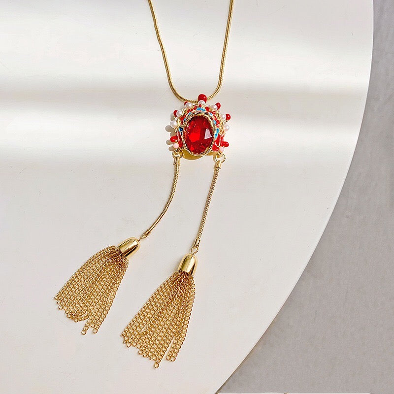 CLNLP Opera Face Necklace