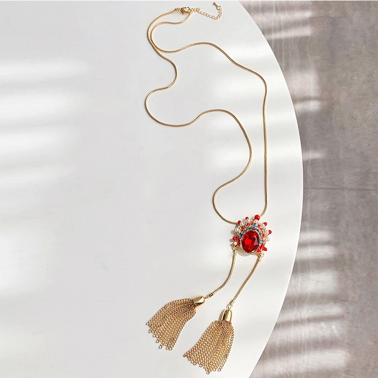 CLNLP Opera Face Necklace