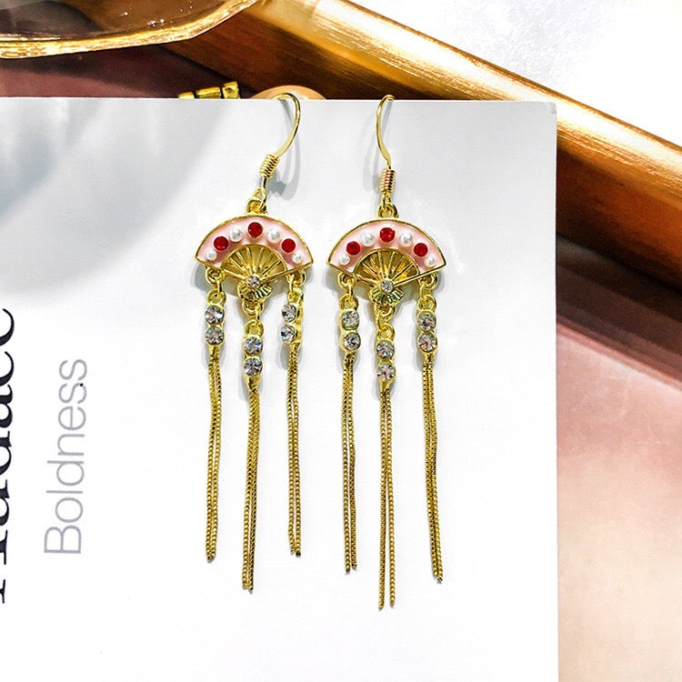 CLNLP Opera Face Earrings