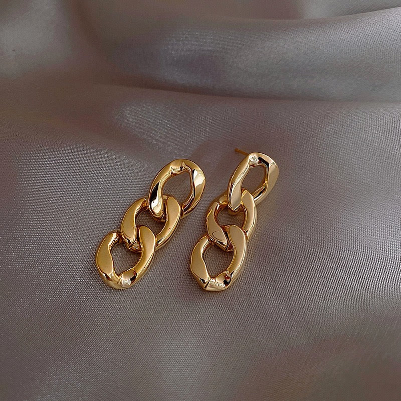 Simple Cuba Chain Earrings