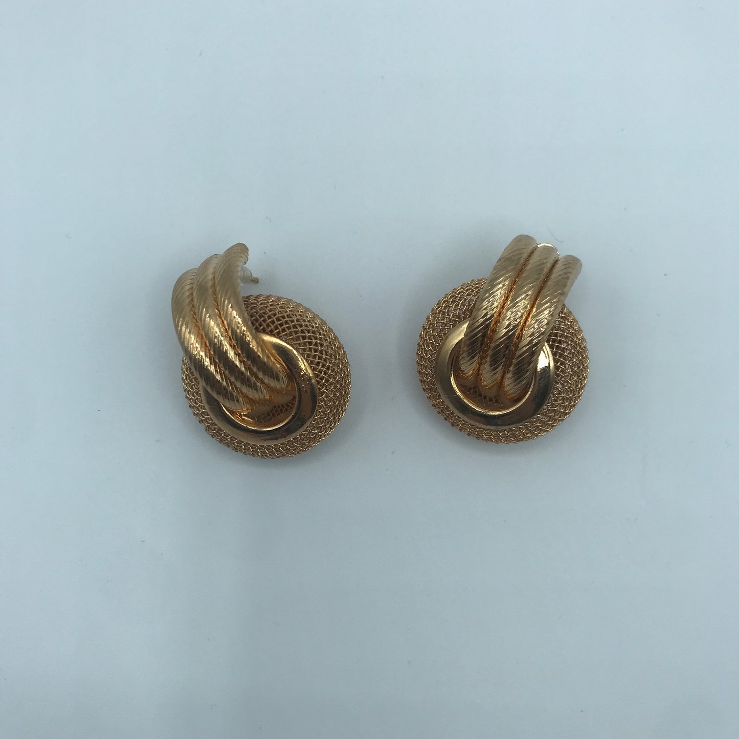 Linking honeycomb earrings