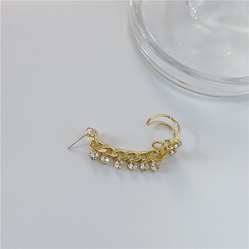 Chain with Multi-Rhinestones Single Ear Stud and Clip