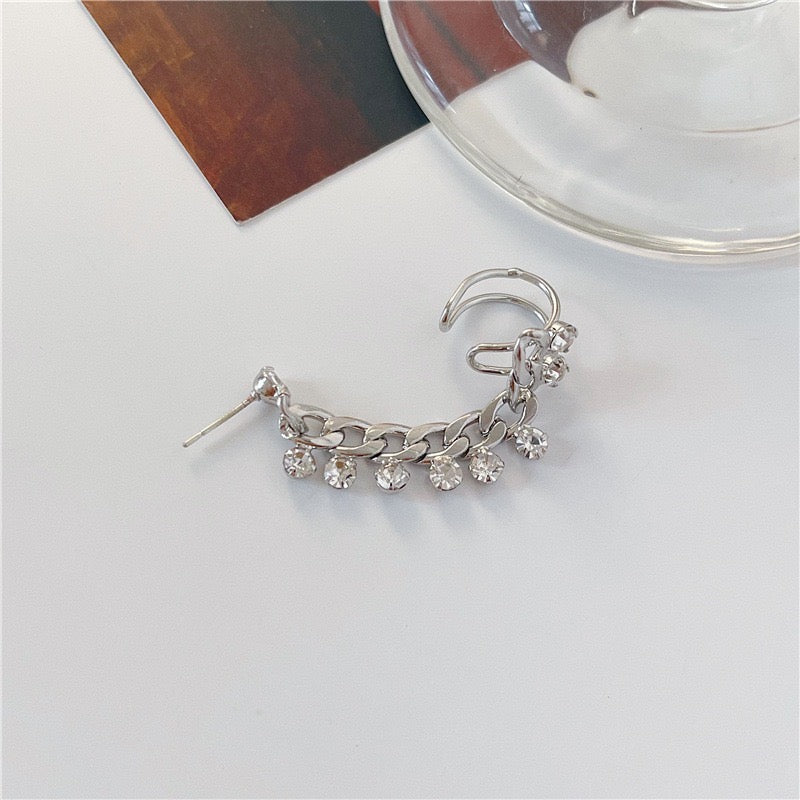 Chain with Multi-Rhinestones Single Ear Stud and Clip