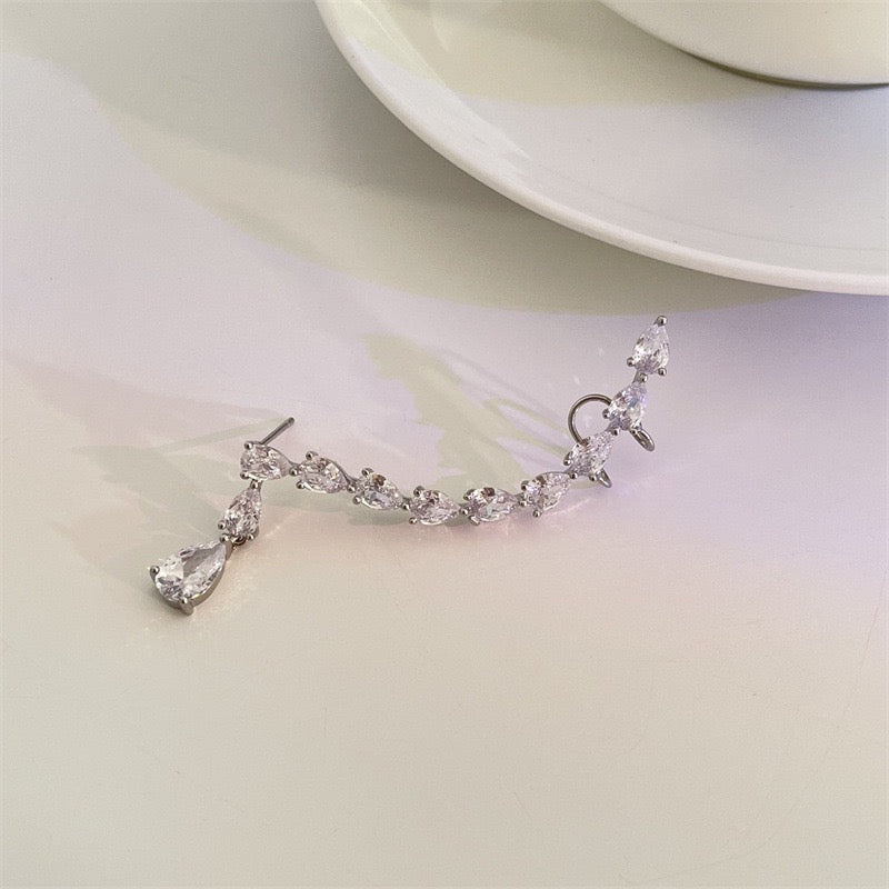 Single Shining Arc-Shaped Multi Zircon Water Drops Ear Stud and Clip