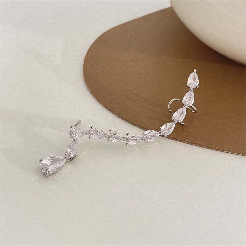 Single Shining Arc-Shaped Multi Zircon Water Drops Ear Stud and Clip