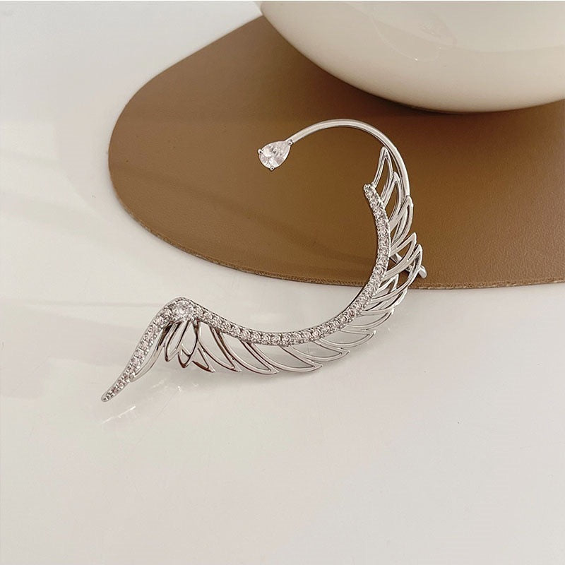 Single Shining Feathers Ear Stud and Ear-Hook