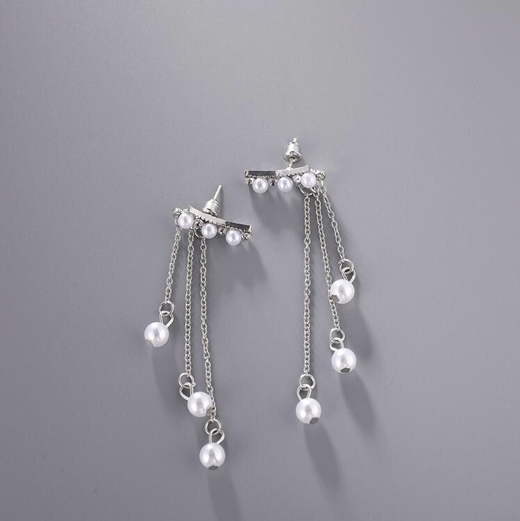 Gradual Triple Pearls Tassels Earrings