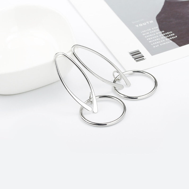 Opening Oval Linked Round Hoop Earrings