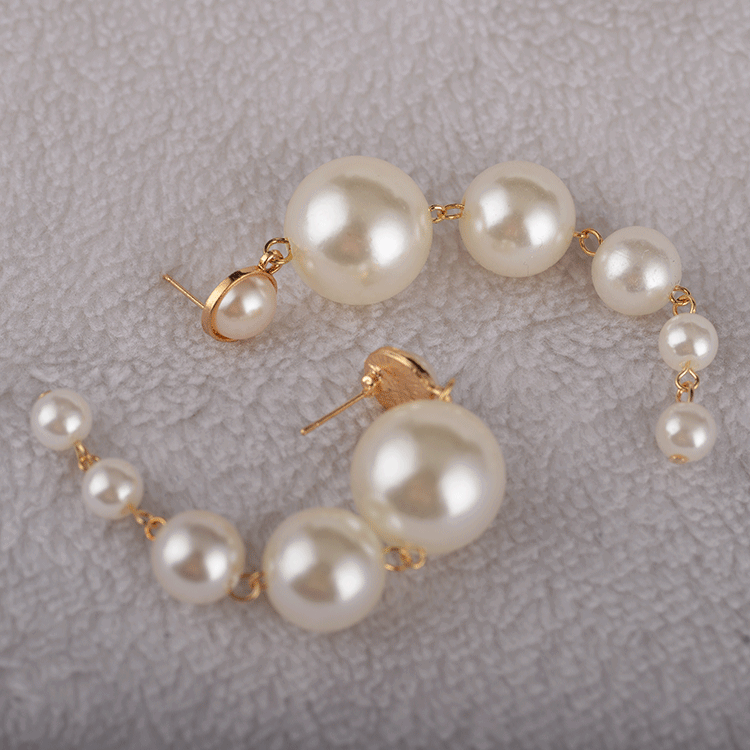 Baroque Long String Pearls Earrings