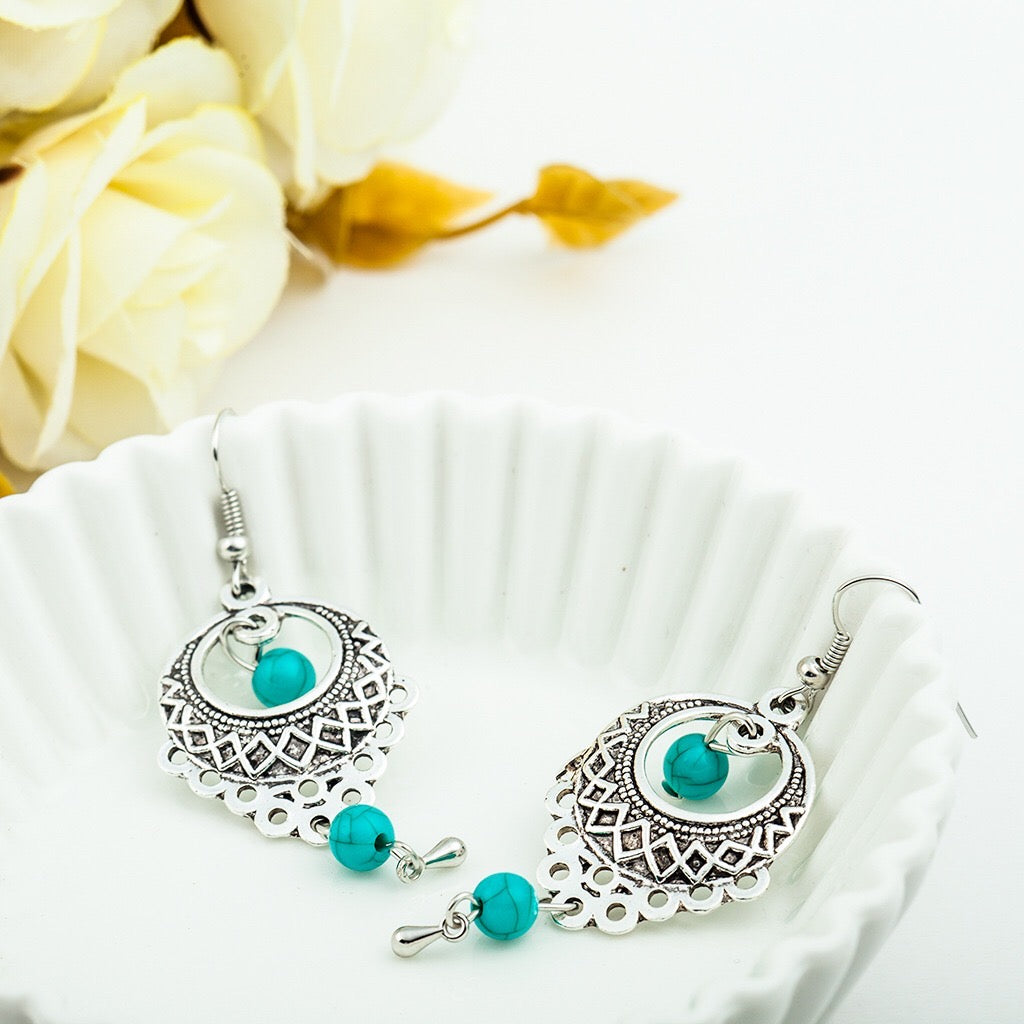 Vintage turquoise slinky drop earrings