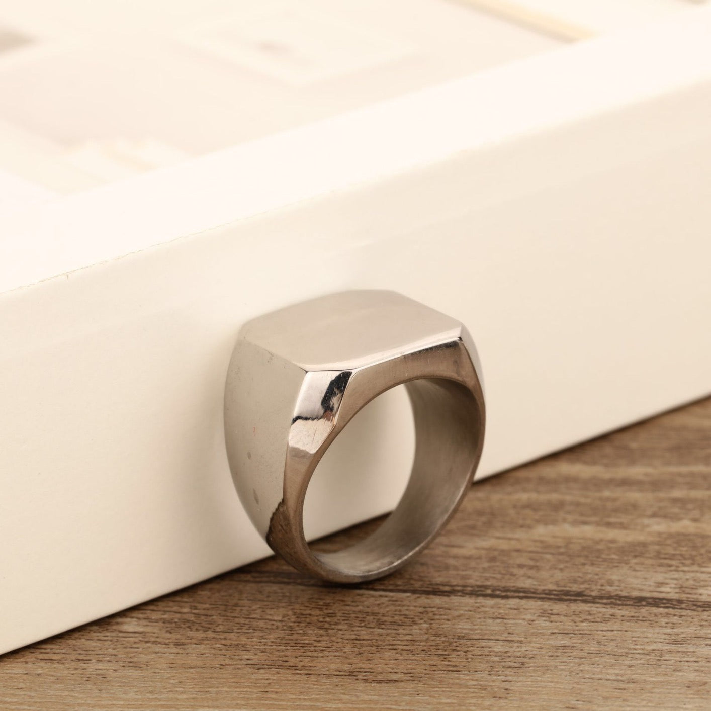 Simple Square Ring