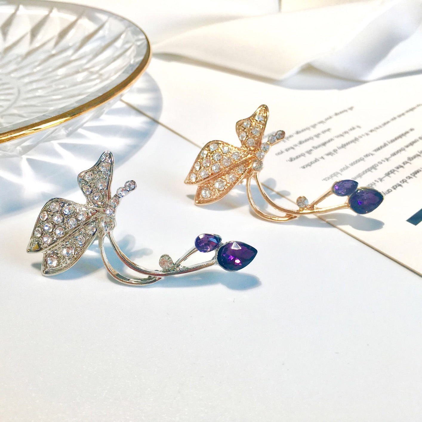 Dramatic butterfly ear bone clips