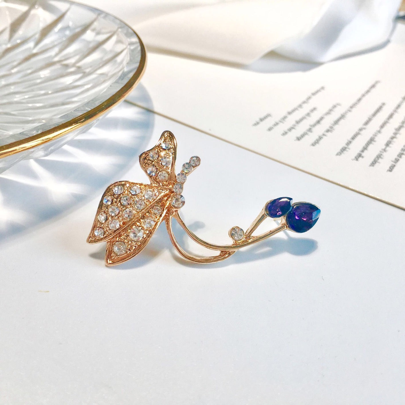 Dramatic butterfly ear bone clips