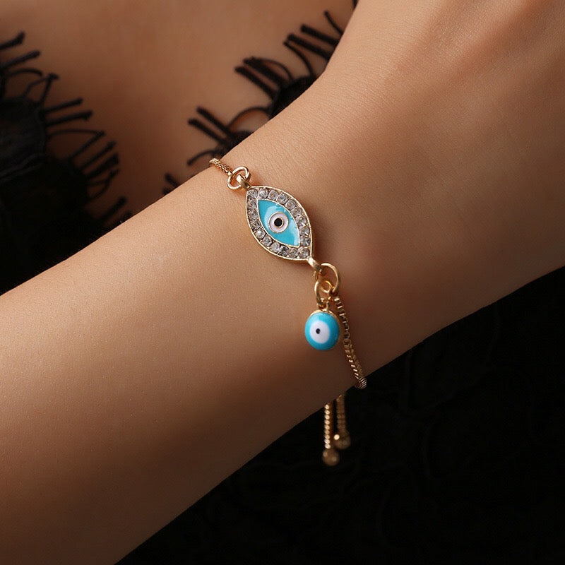 Devil's eye bracelet collection