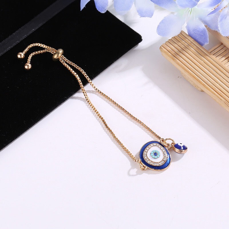 Devil's eye bracelet collection