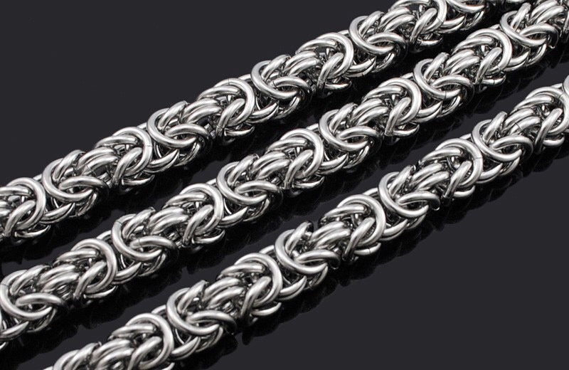 Ring buckle chain necklace