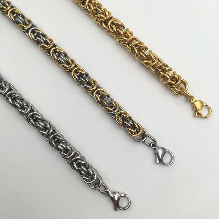 Ring buckle chain necklace