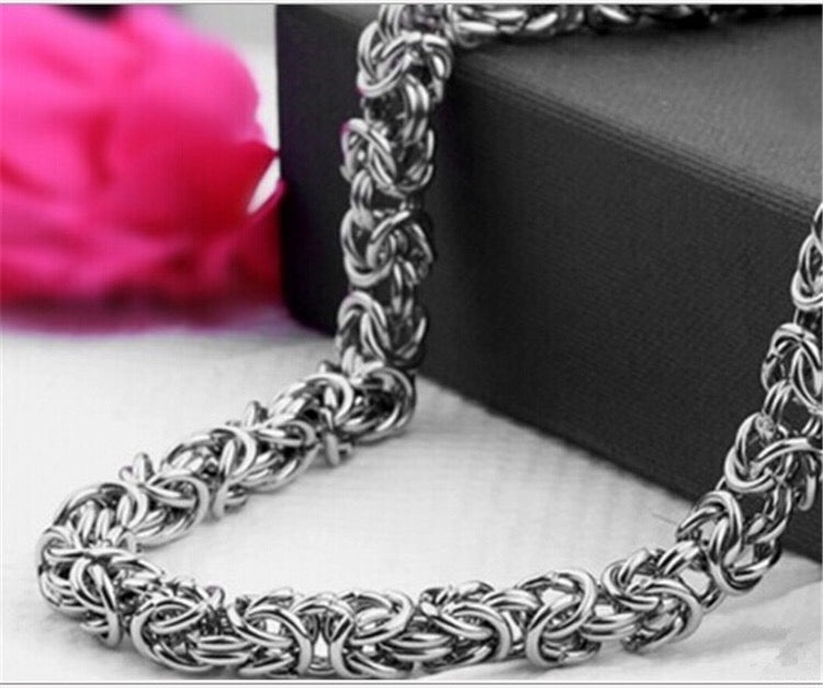 Ring buckle chain necklace