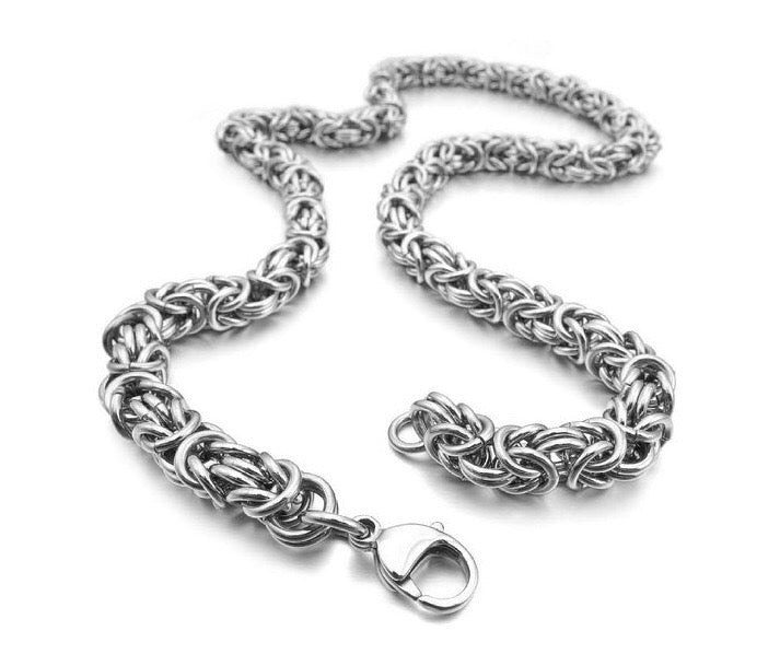 Ring buckle chain necklace