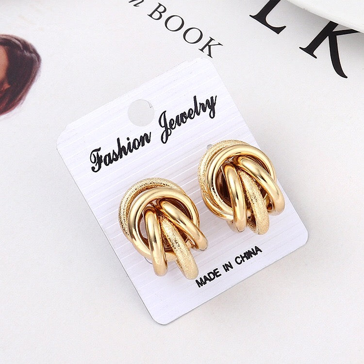 Mix glaze and matte multi hoop earrings