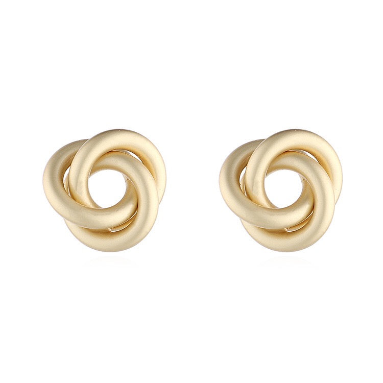 Twining rose stud earrings