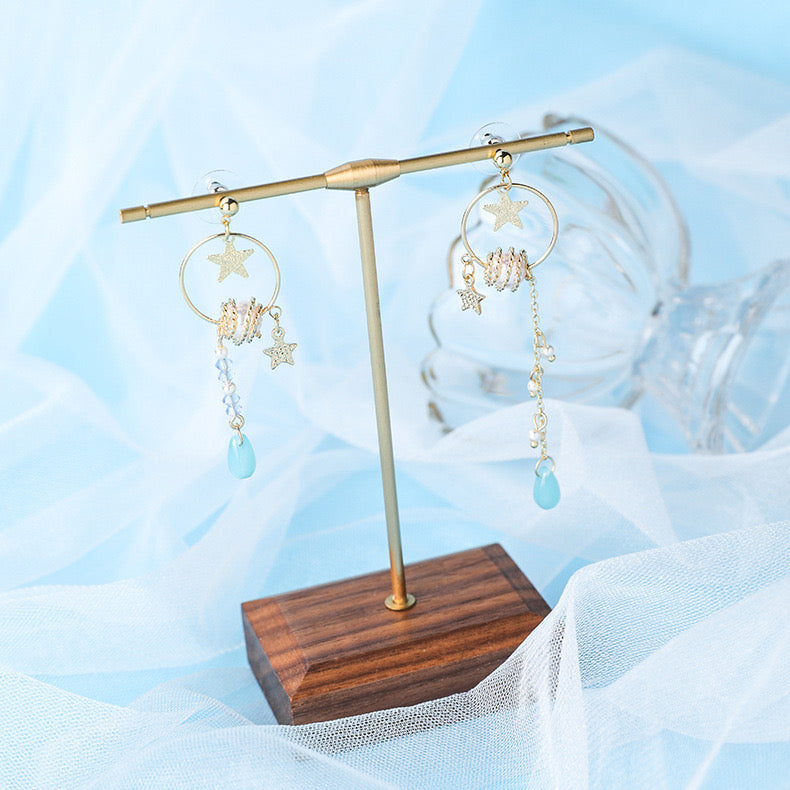 Asymmetric Hoop with Stars and Pearls Tassel Earrings