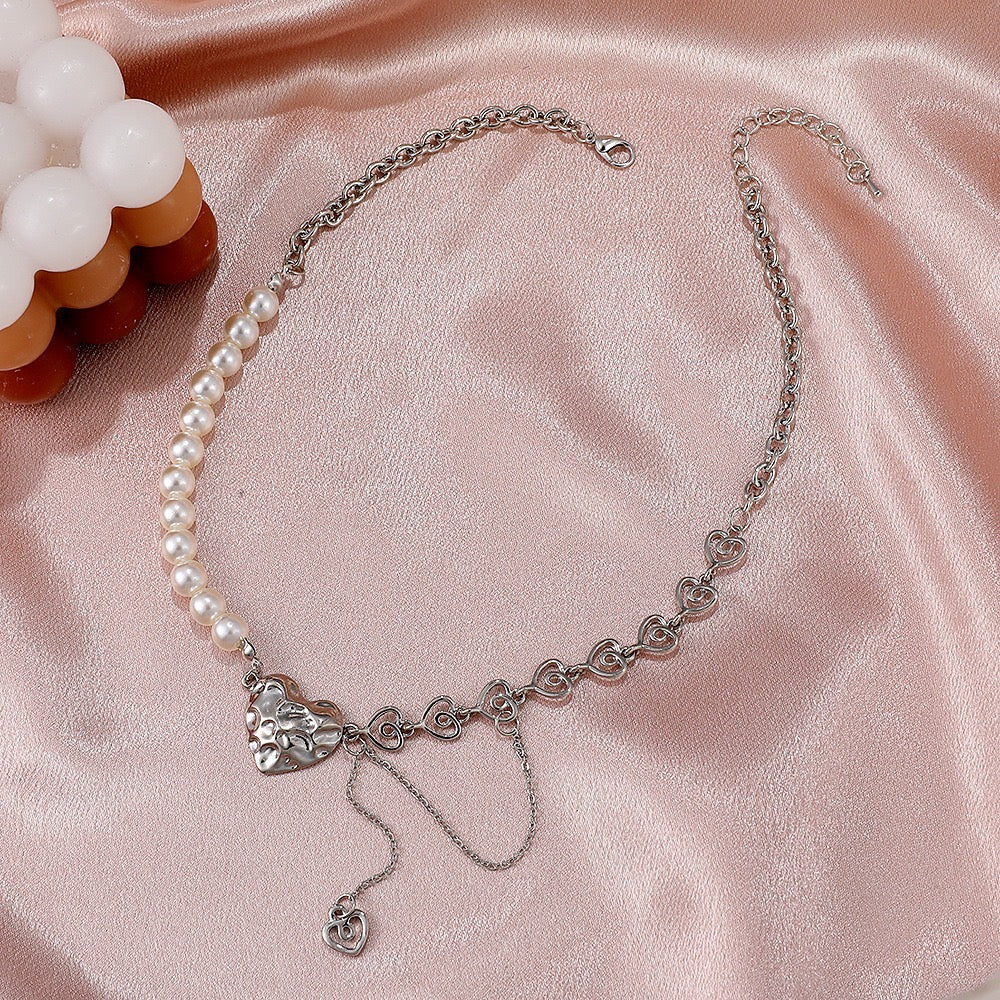 Multi-Hearts Joint Pearls with Single Heart Tassel Necklace