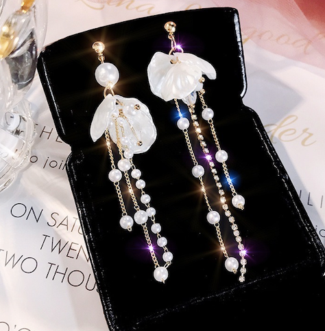 Asymmetric Shell with Pearl and Rhinestone Tassel Earrings