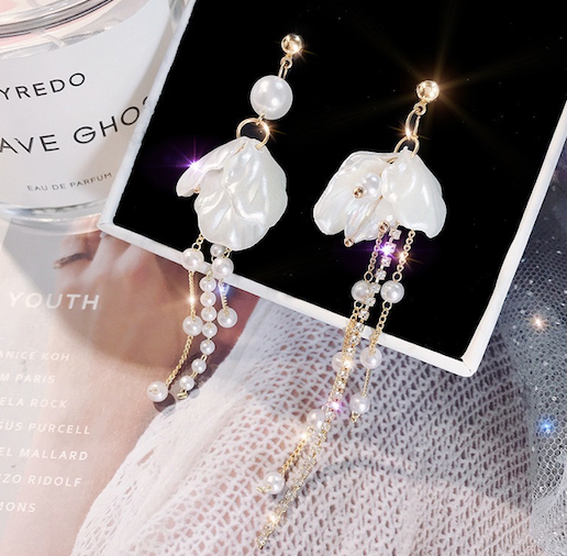Asymmetric Shell with Pearl and Rhinestone Tassel Earrings