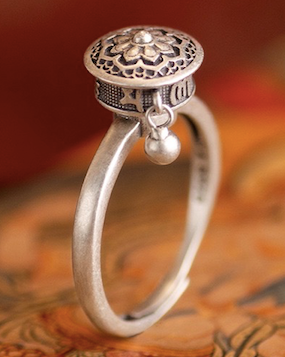 Rotatable Prayer Wheel Open Ring