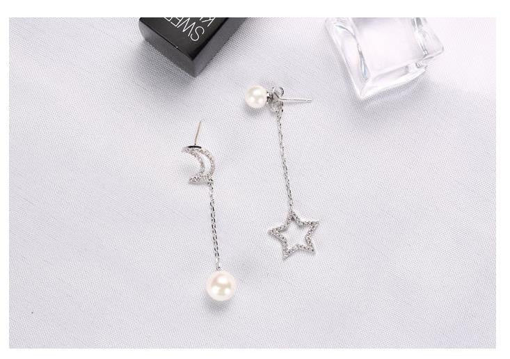 Asymmetric Moon and Star with Pearl Earrings