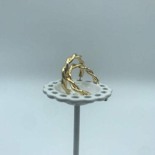 C-shaped rope earrings