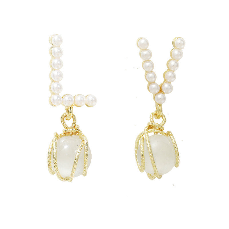 LoVe Pearls with Opal Tassel Short Earrings
