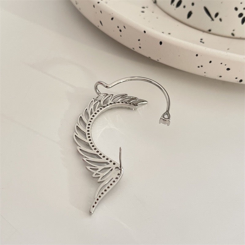 Single Shining Feathers Ear Stud and Ear-Hook