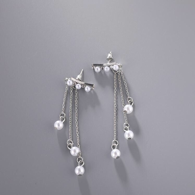 Gradual Triple Pearls Tassels Earrings