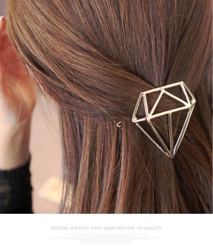 Hollow diamond-shaped hair clips