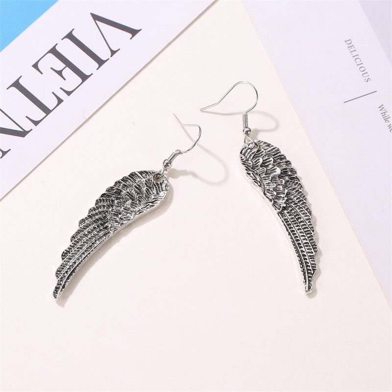 Vintage angle's wing earrings