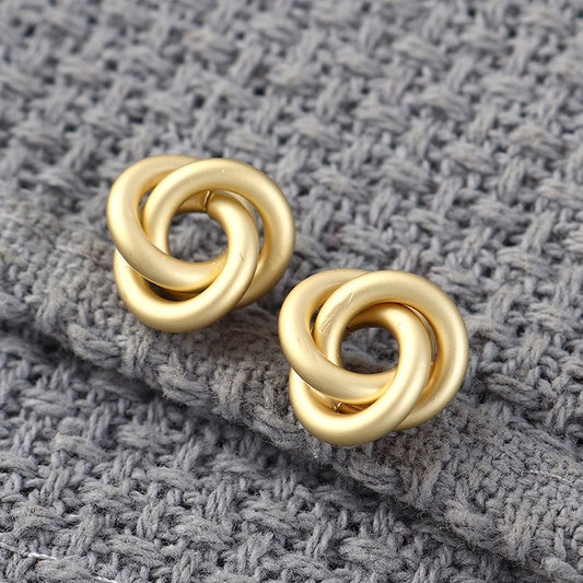 Twining rose stud earrings