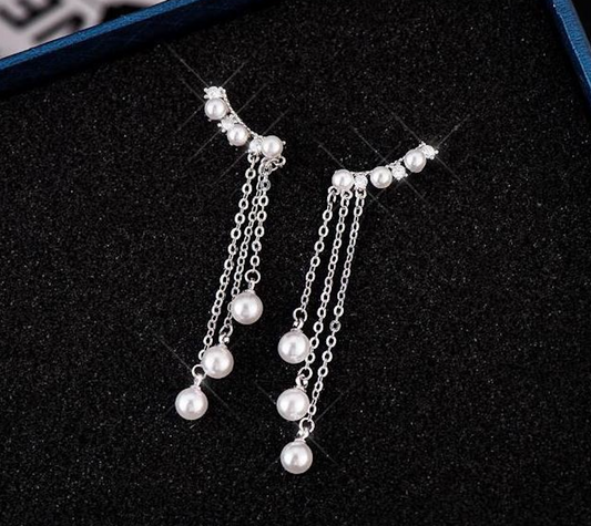 Gradual Triple Pearls Tassels Earrings