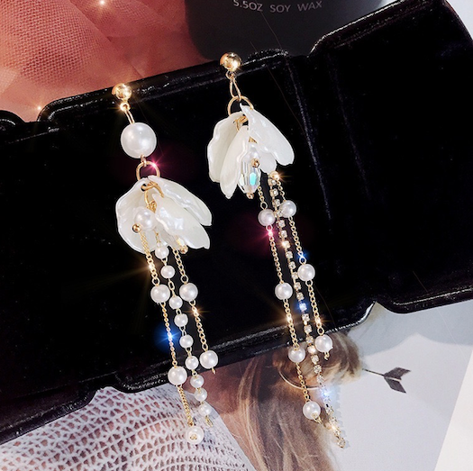 Asymmetric Shell with Pearl and Rhinestone Tassel Earrings
