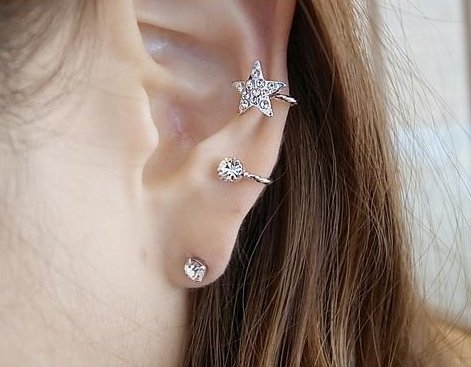 Single Left Ear Star Ear Stud and Clip